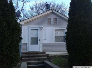 217 River St, Red Bank, NJ 07701