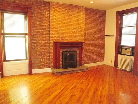3rd image of 27 E 92nd St APT 3B