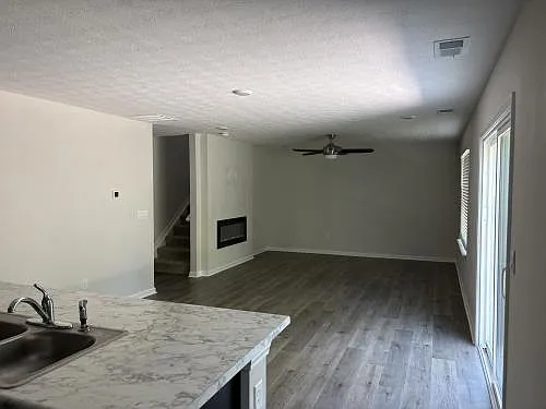 1205 Baybury Ave — Photo 14
