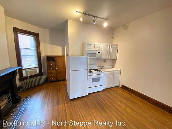3rd image of 97 E Lincoln St #4777352