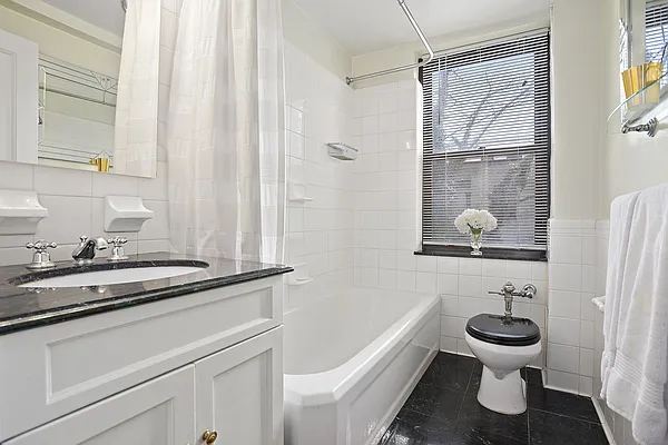 Sold by Compass | media 14