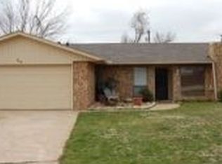 808 Boot Hill Ln, Noble, OK 73068