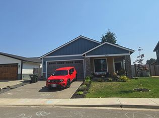 2114 Hawks View Ln, Winlock, WA 98596