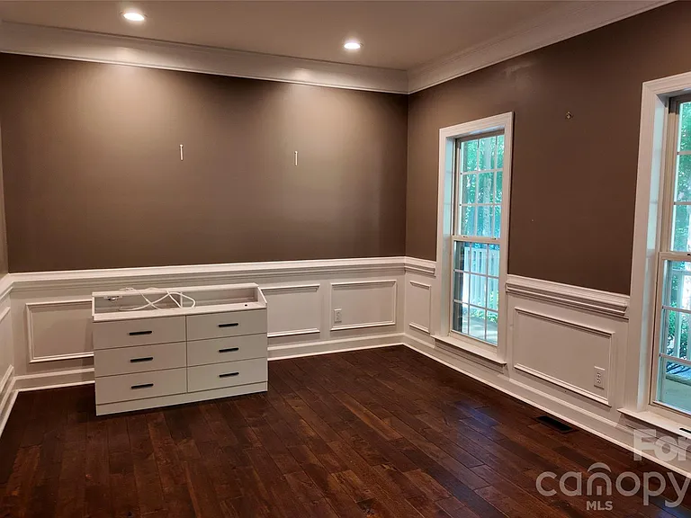 410 Farm Branch Dr — Photo 18