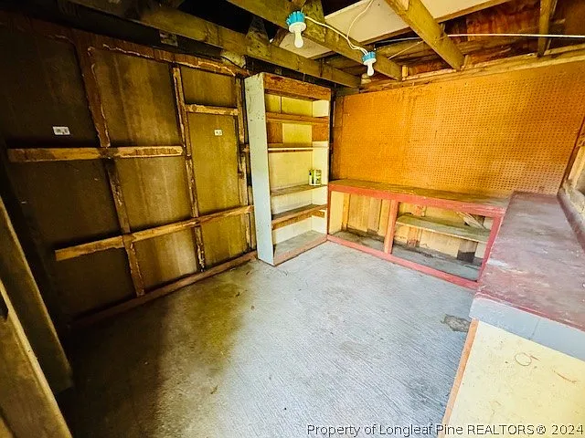 434 Windsor Rd — Photo 38