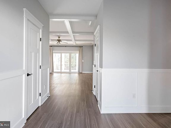 4th image of 29445 Turnberry Dr