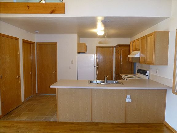 5th image of 477 Storm Mountain Court UNIT 477