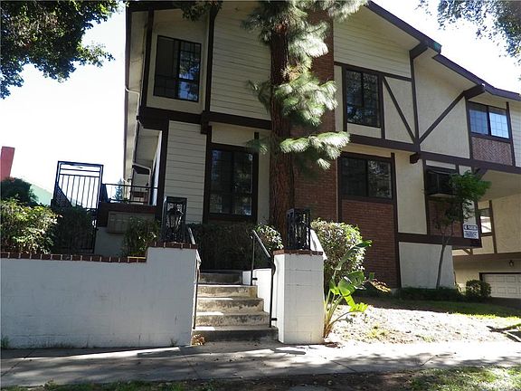 3rd image of 326 N Curtis Ave APT A