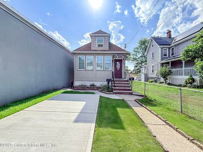 154 South Ave, Staten Island, NY, 10303