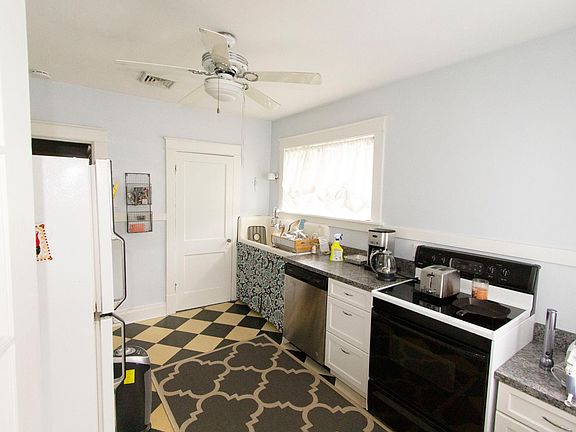 5th image of 1312 McCausland Ave