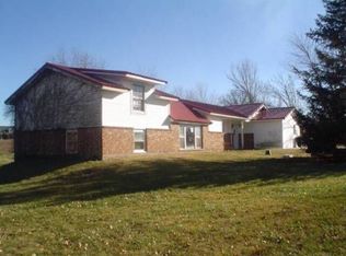 114 Pleasant Hill Rd, Seymour, MO 65746
