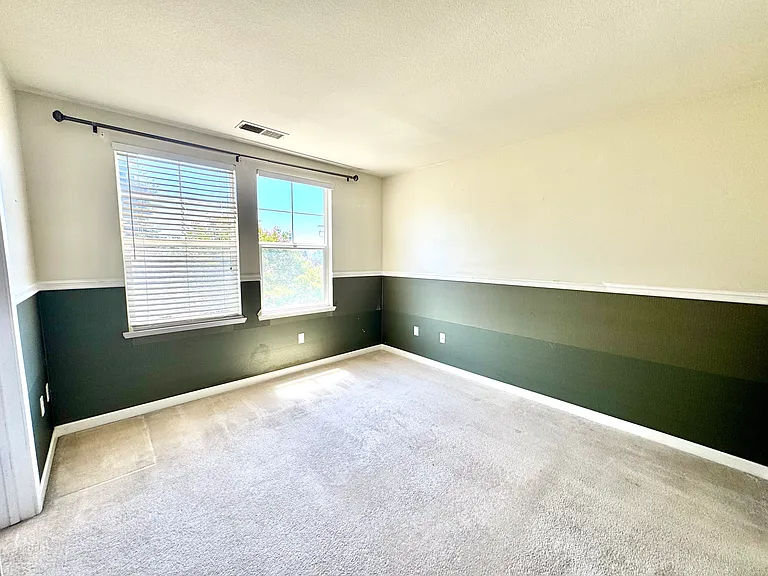 719 Veranda Cir — Photo 13