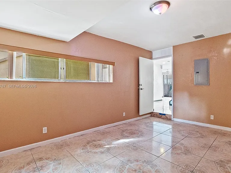 833 NW 82nd Ave #6 — Photo 12