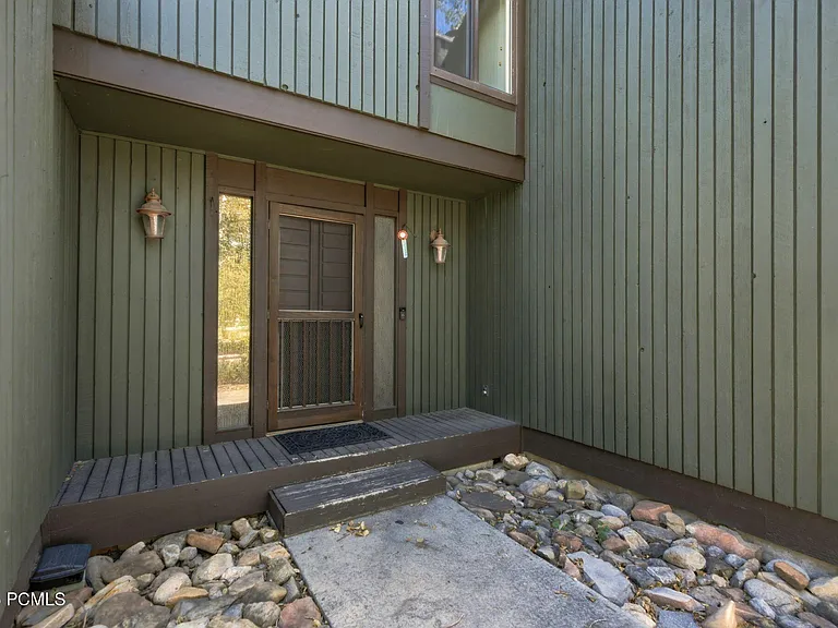 19 Payday Dr — Photo 5
