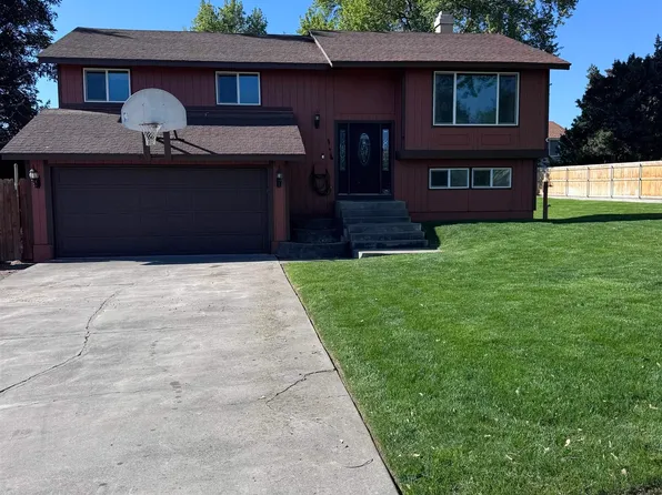 1201 W 17th Pl, Kennewick, WA 99337