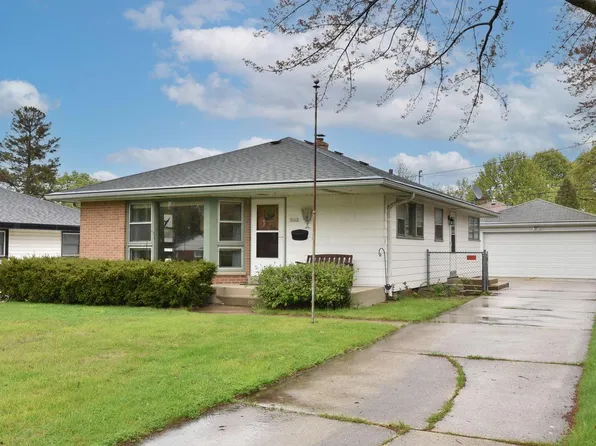 3662 South Adams COURT, Milwaukee, WI 53207