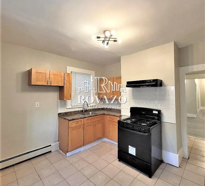 3 Bedrooms at 249 Amherst St #1R, East Orange NJ — photo 1