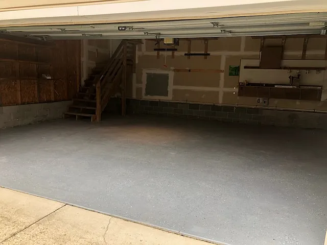 1745 Maple Ave — Photo 3