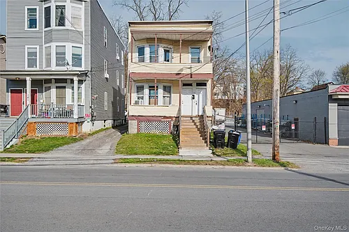 139 N Hamilton St #2 Photo 1