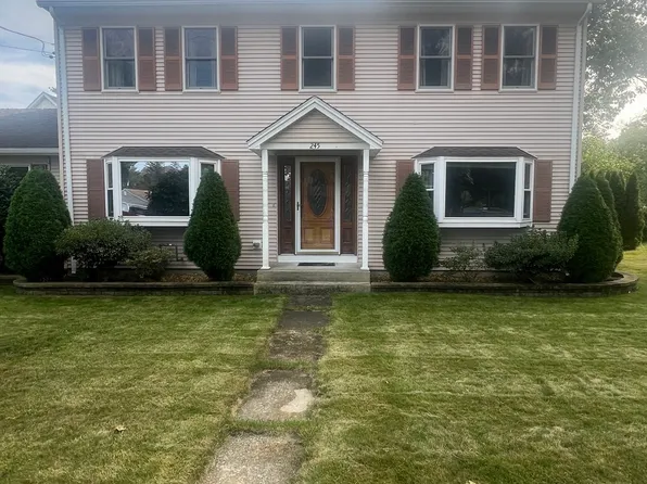 245 North St, Agawam, MA 01001