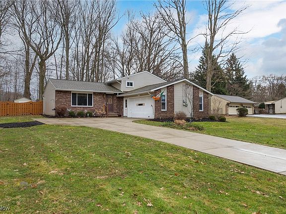 2nd image of 4299 Martin Dr