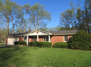 7511 Meadow Ln, Newburgh, IN