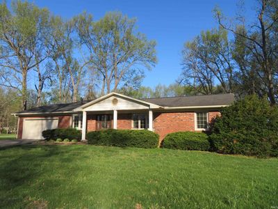 7511 Meadow Ln, Newburgh, IN, 47630