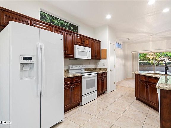 4th image of 15656 W DESERT SPOON Way