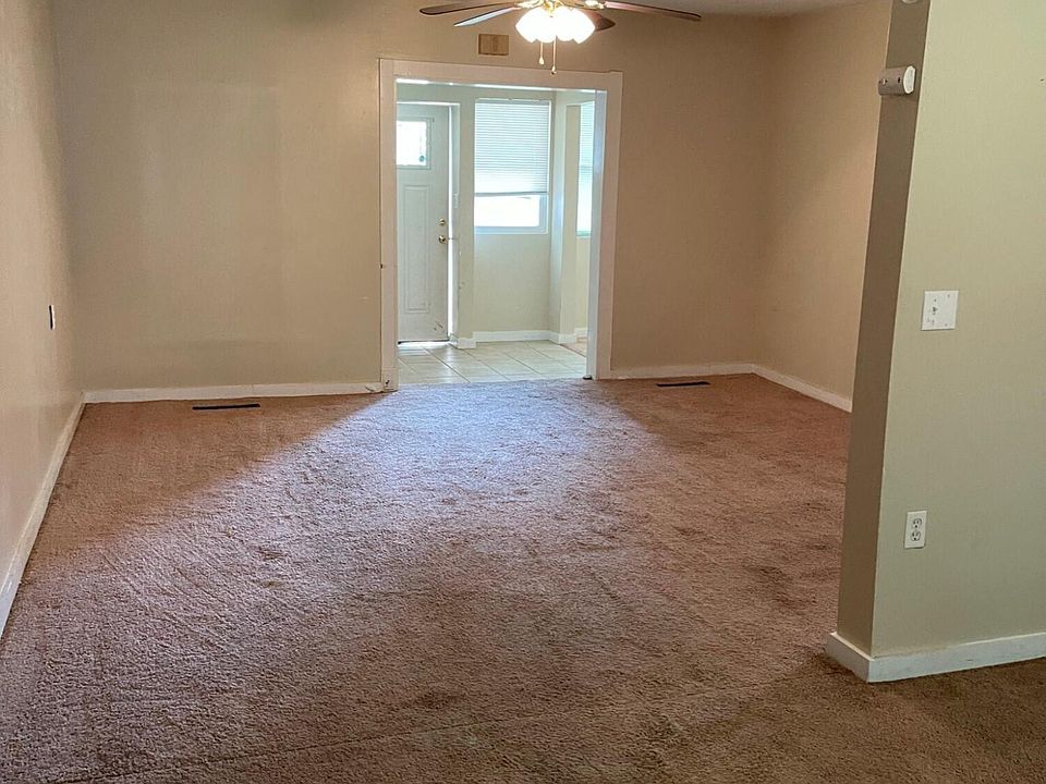 207 N Spruce Street, Pierce City, MO 65723 Zillow