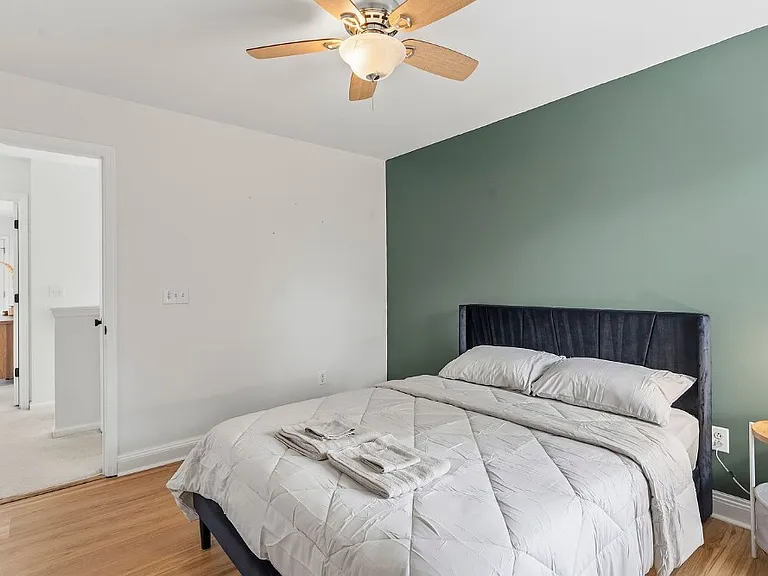 1715 Alan Brooke Dr — Photo 17