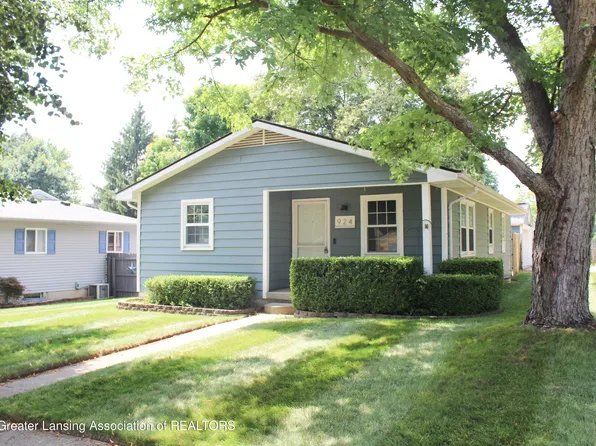 924 Warner Ave, Mason, MI 48854