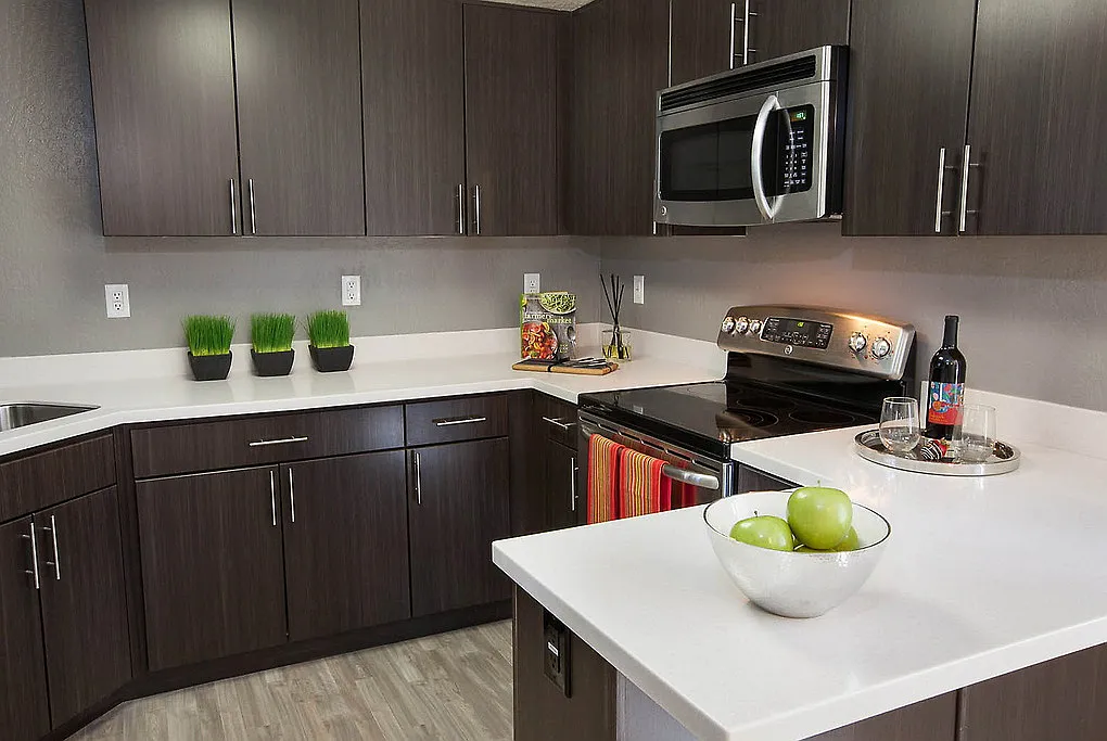 Foothill - Twin Creeks Condos — Photo 4