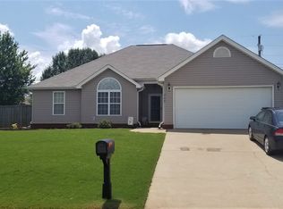 208 Roosevelt Ave, Muscle Shoals, AL 35661