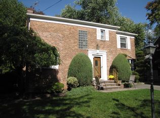 703 Northumberland Rd, Teaneck, NJ 07666