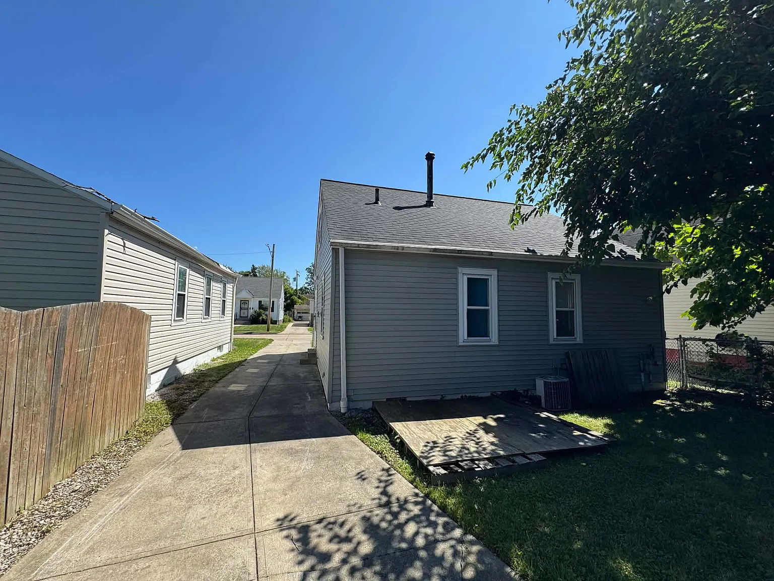 3 bed, 1131 sqft, $1,550 — Photo 4