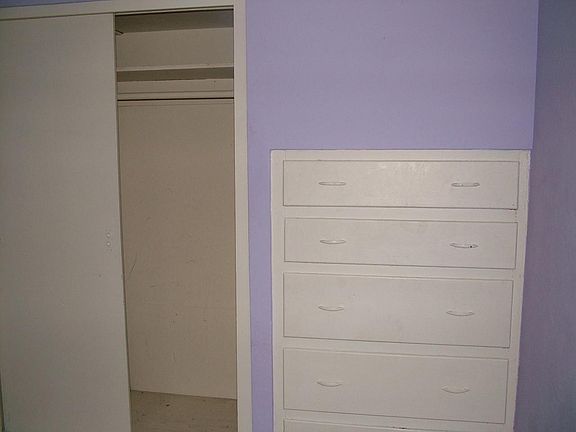 3rd image of 321 N 15th St APT 3