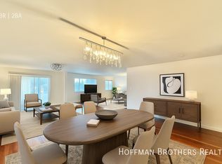 10655 Wilshire Blvd #303, Los Angeles, CA 90024