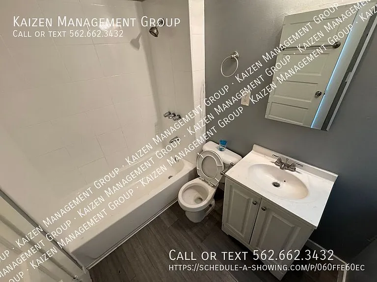 1634 Pine Ave #H — Photo 4