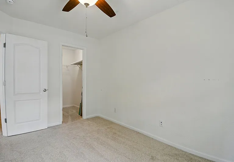 1301 Teton Cir — Photo 27