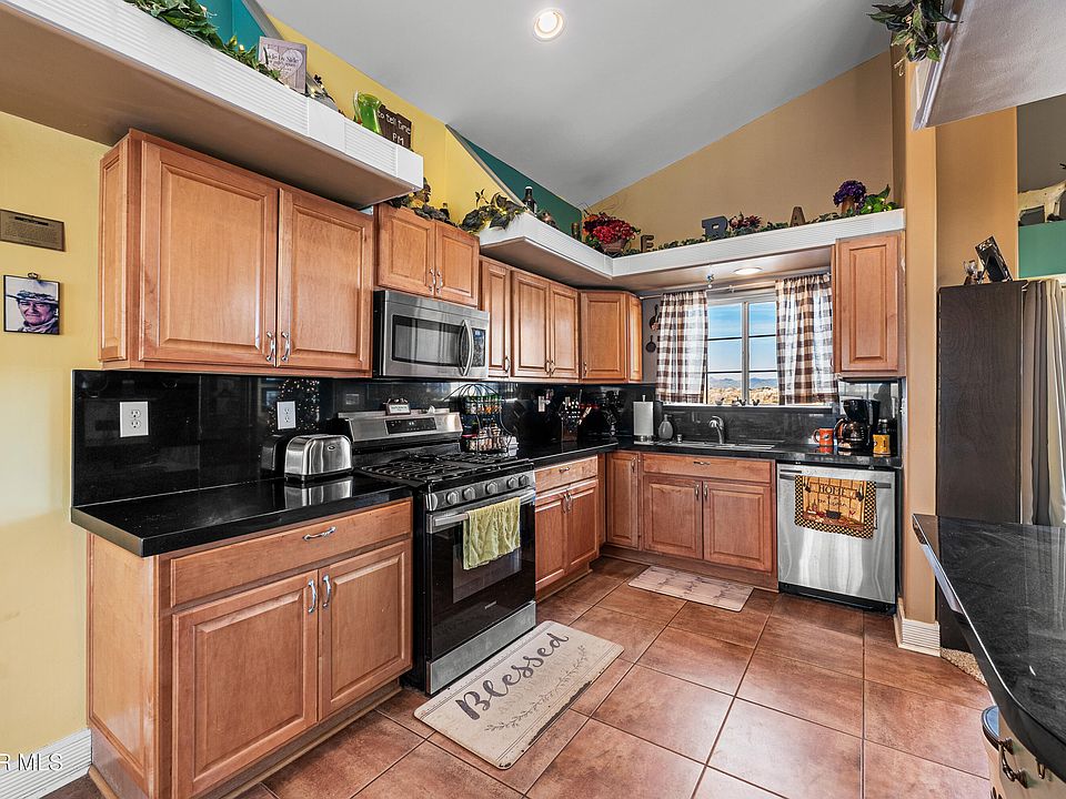19th image of 10448 Oleander Ave