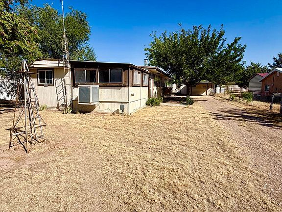 2nd image of 303 Grayling Ln