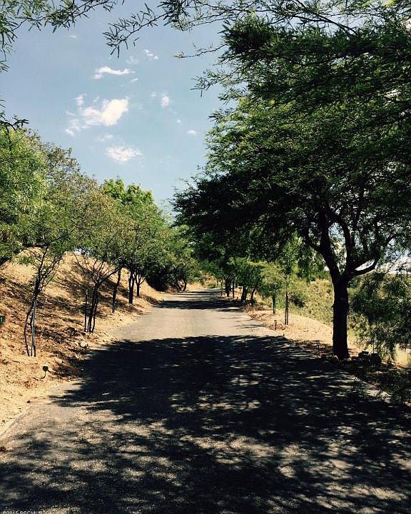 1st image of 1021 W Mariposa Hills Dr