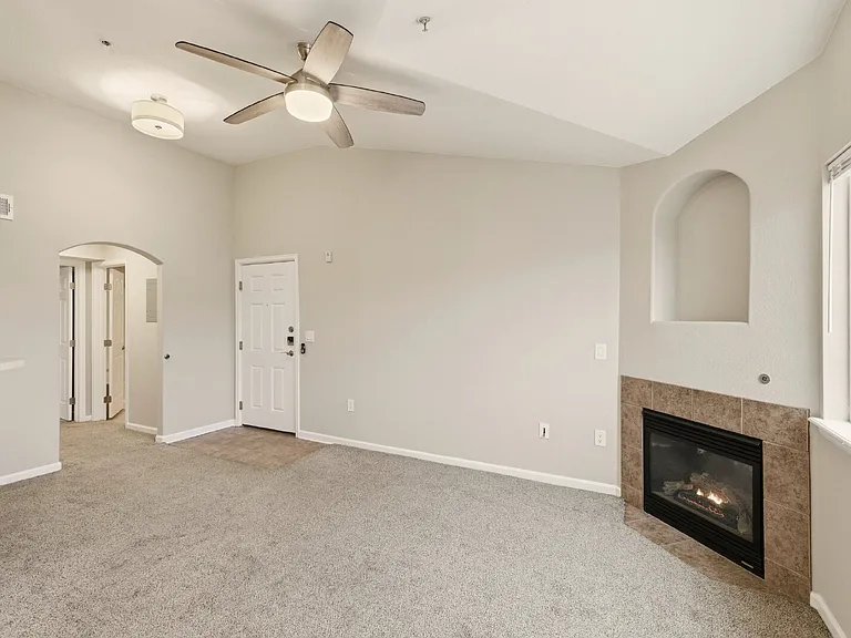 5726 N Genoa Way #301 — Photo 5