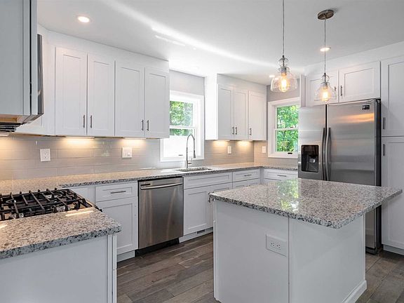 5th image of 46 Deforest Ln