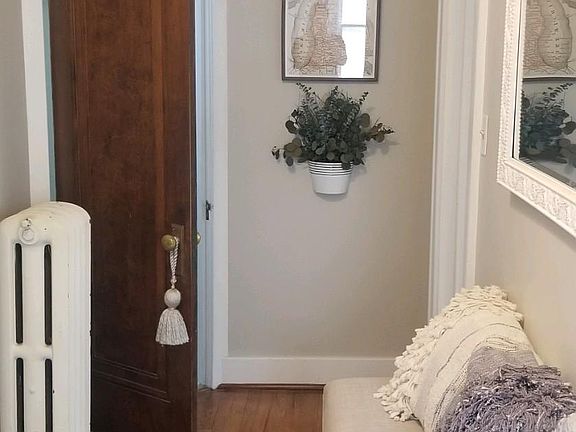 2nd image of 397 Blunk St APT 2