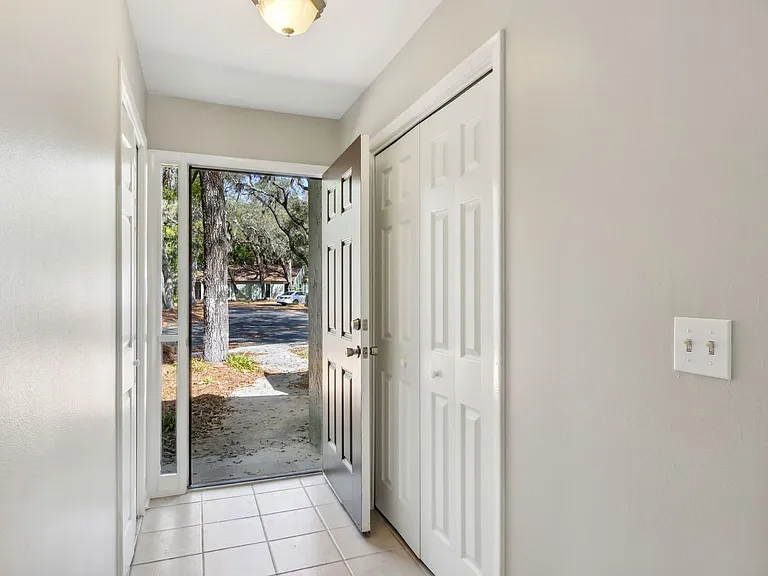 1786 Mariners Walk — Photo 4
