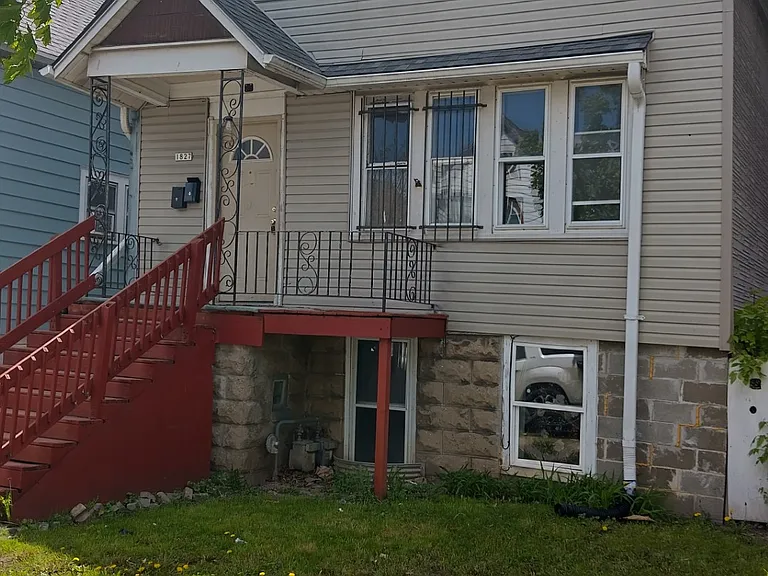 1827 W Grant St #1827 — Photo 1