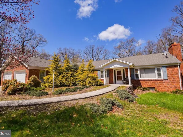 108 Forest Dr, Lavale, MD 21502