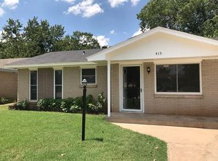 415 S Brookview Ln, Mustang, OK 73064