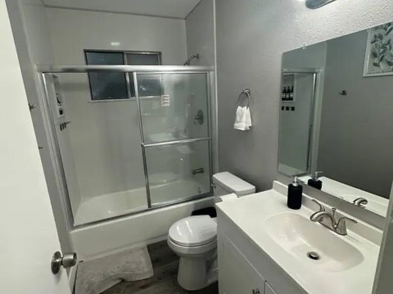 1621 Sheldon Dr — Photo 8